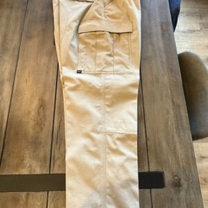 5.11 511 Tactical Cargo Pants Mens Large Khaki Comfort Waist RipStop Workwear